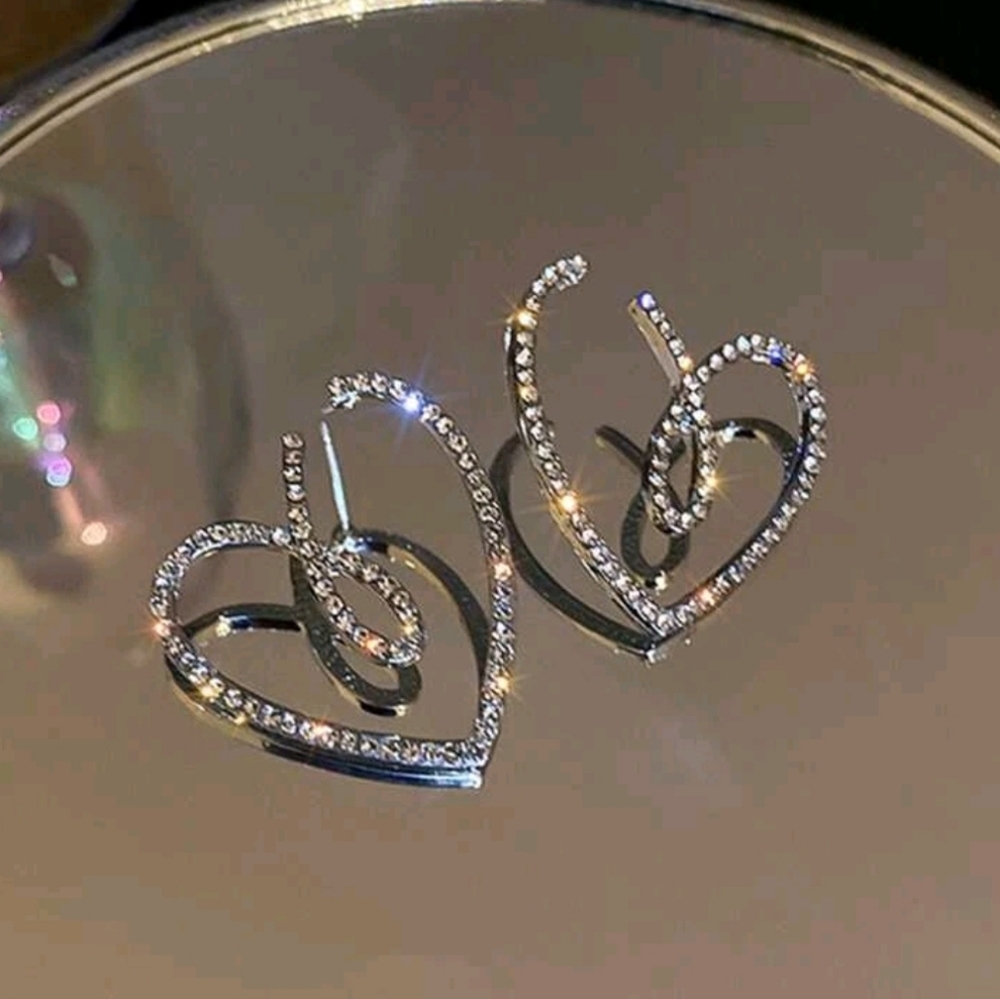 Rhinestone Ear Drop Heart Stud Post Earrings - Picture 8 of 9